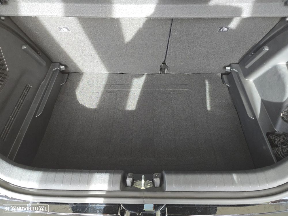 Hyundai i20 N 1.6 T-GDi Performance Pack+TT - 9