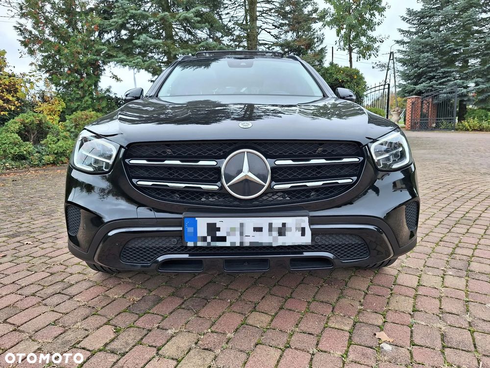 Mercedes-Benz GLC 220 d 4Matic 9G-TRONIC AMG Line - 12