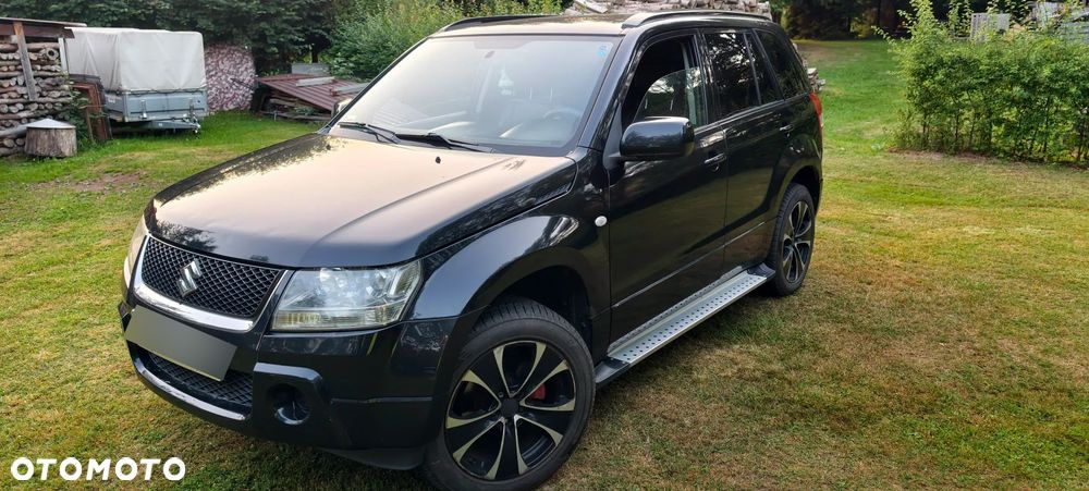 Suzuki Grand Vitara 2.0 - 1
