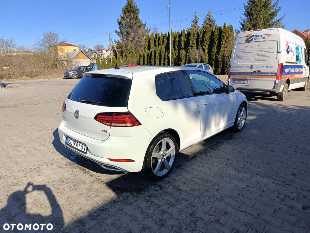 Volkswagen Golf - 8
