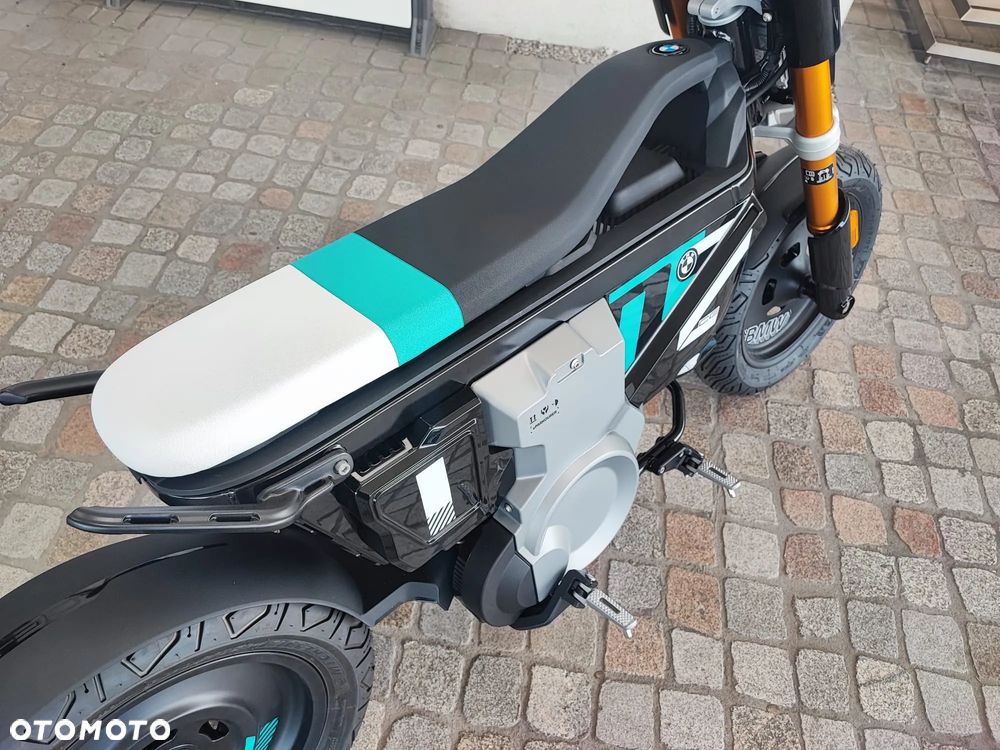 BMW CE 02 - 13