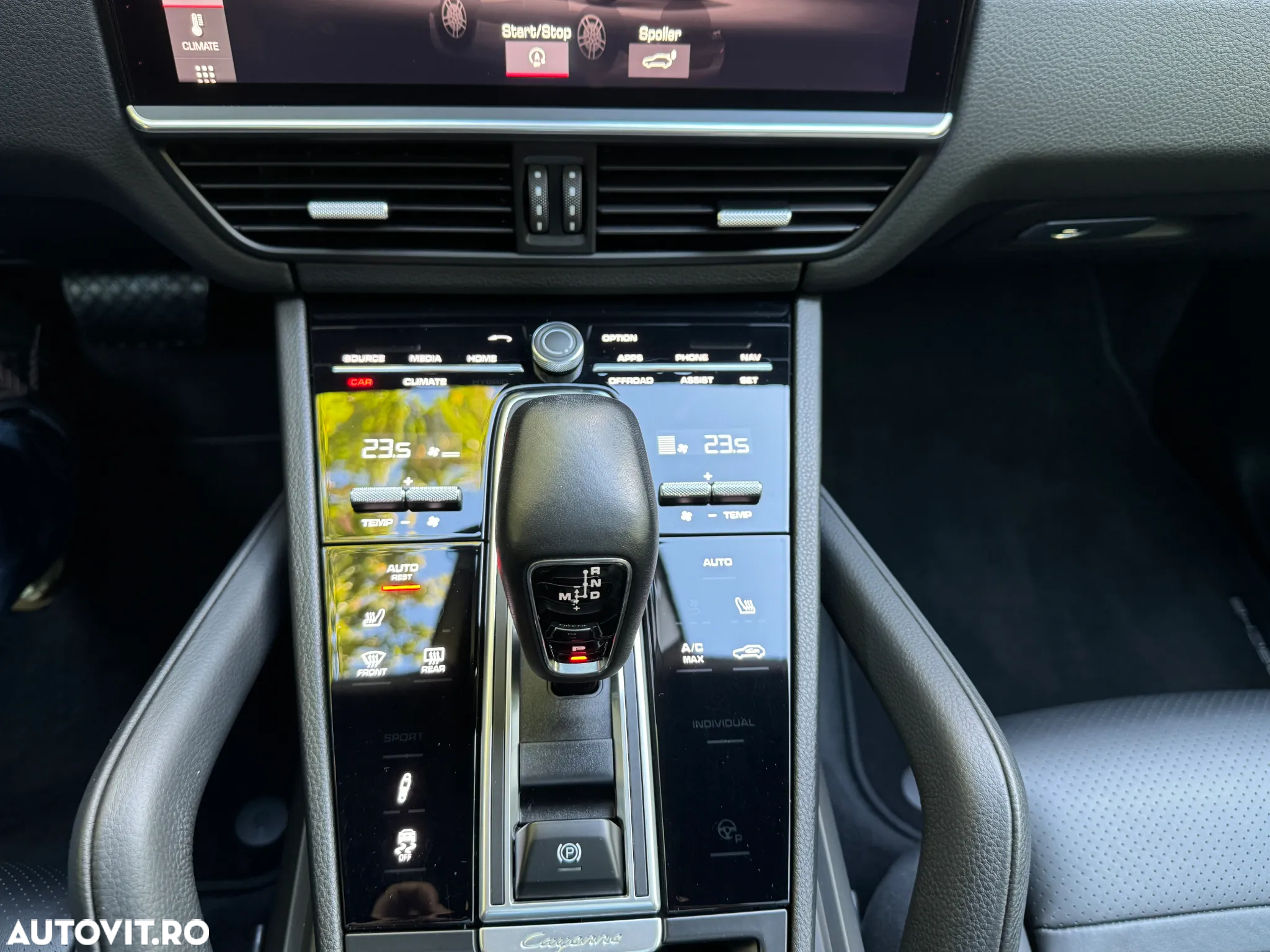 Porsche Cayenne Coupe - 24