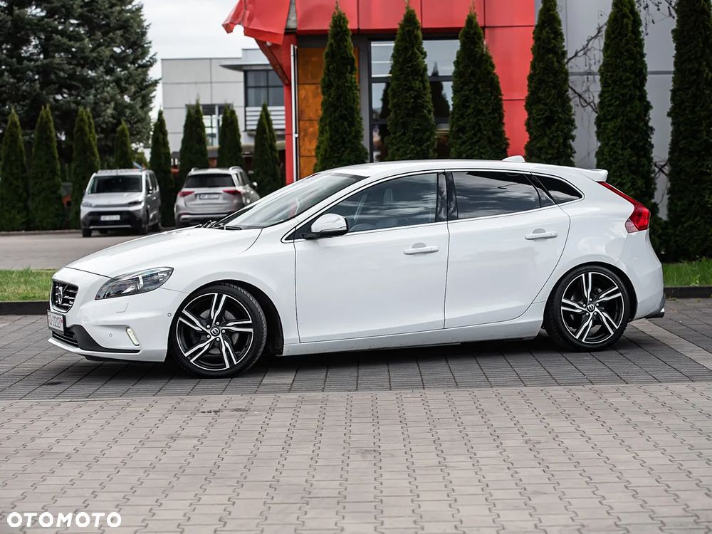 Volvo V40 T4 R-Design - 7