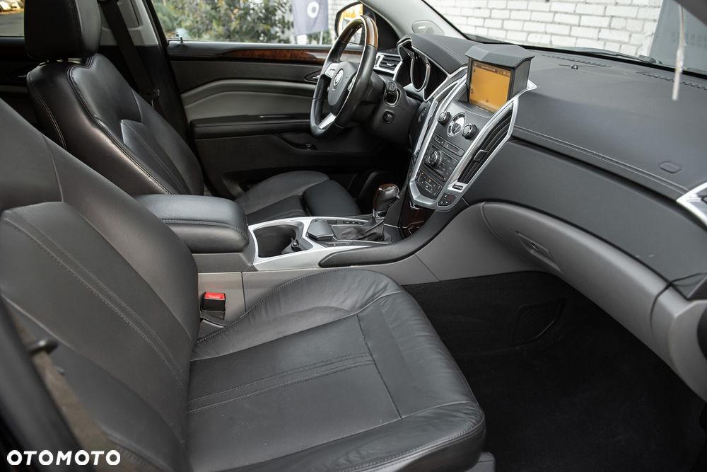 Cadillac SRX 3.6 V6 Sport Luxury AWD - 21