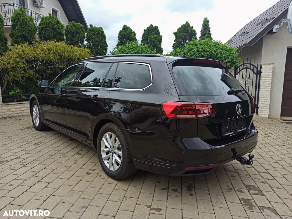 Volkswagen Passat Variant 2.0 TDI DSG Business - 4