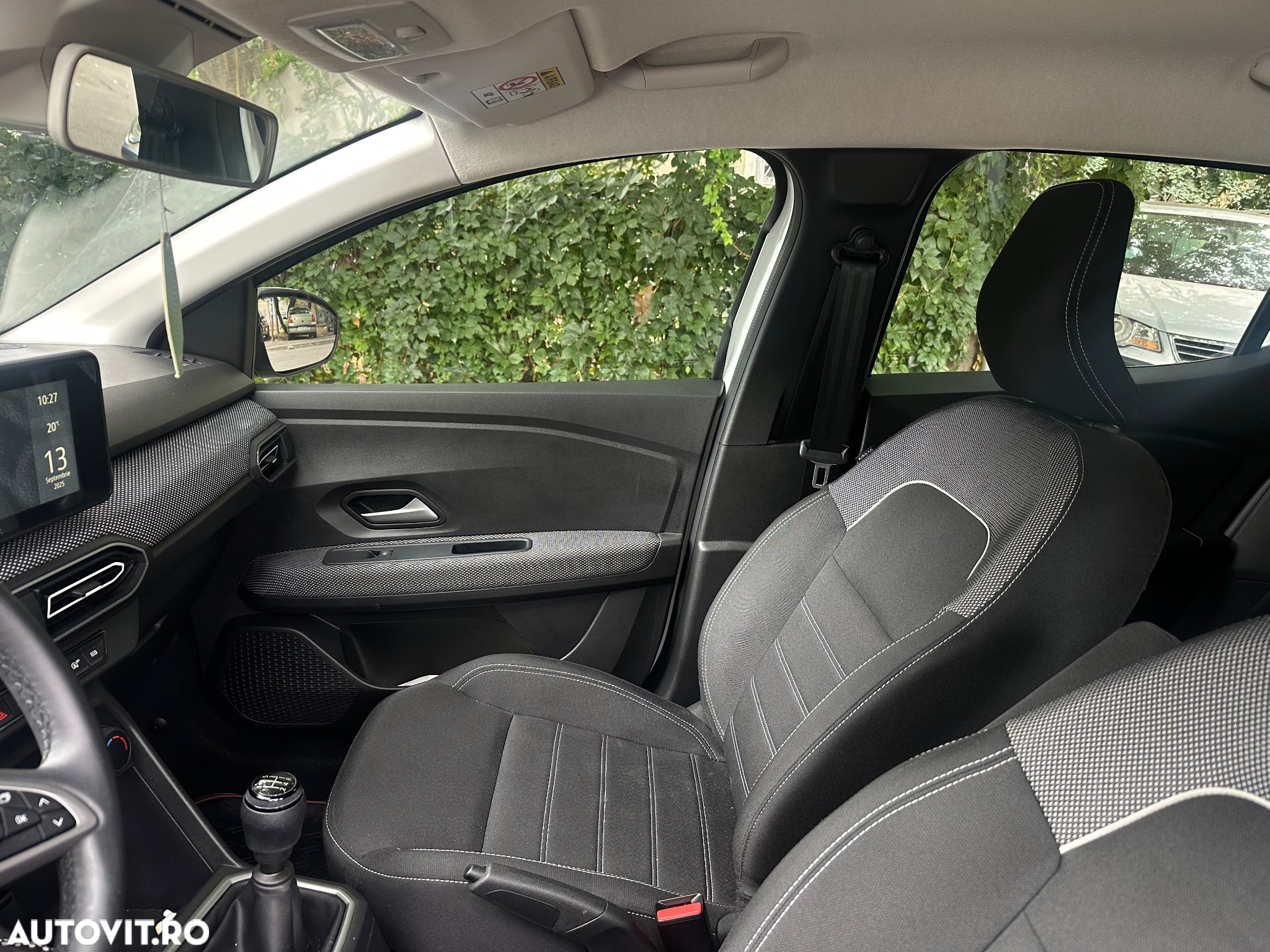 Dacia Sandero TCe 90 MT5 Expression - 3
