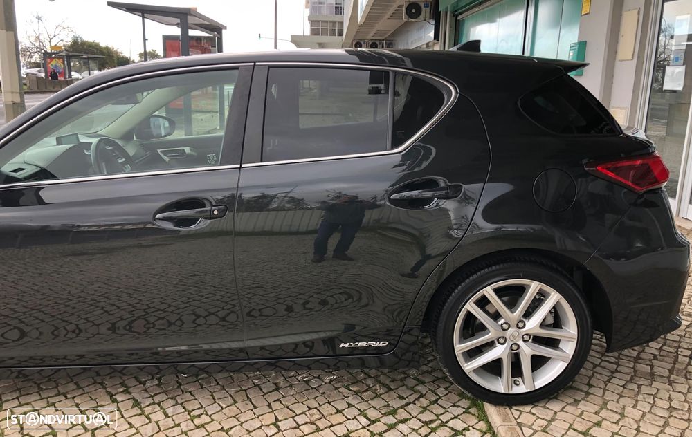 Lexus CT 200h Executive - 3