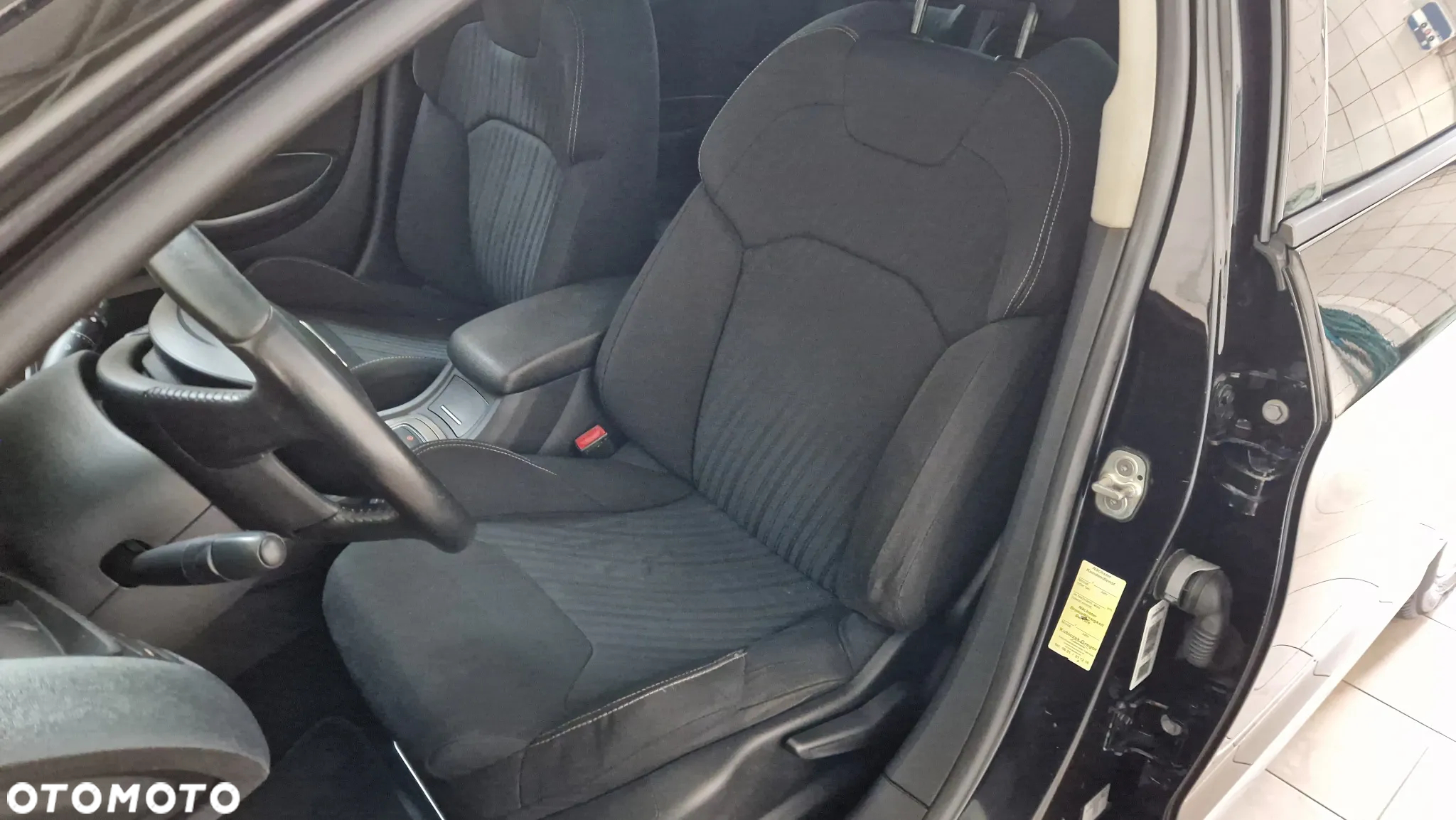 Citroën C5 2.0 HDi Dynamique - 9