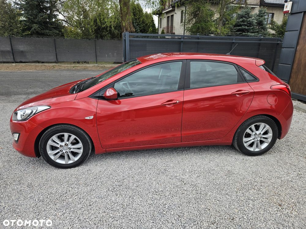 Hyundai i30 blue 1.4 Classic - 4