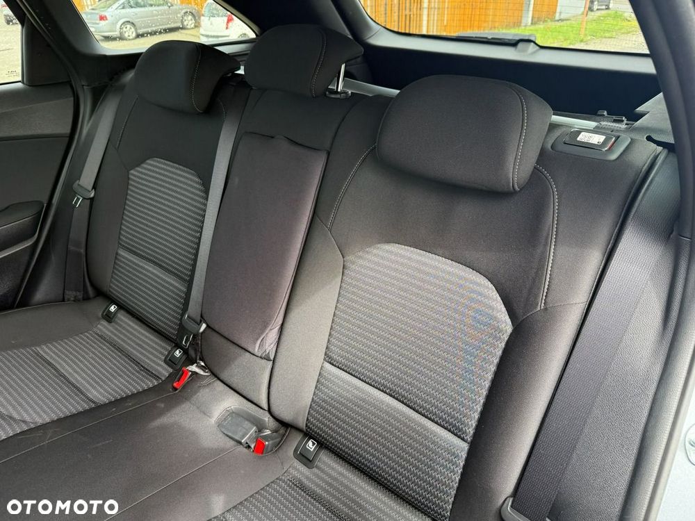 Kia Ceed 1.5 T-GDI Business Line - 22