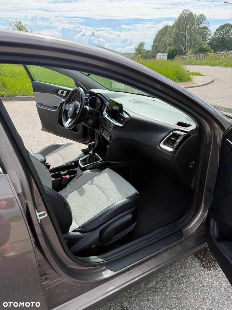 Kia Ceed 1.4 T-GDI L Business Line - 7