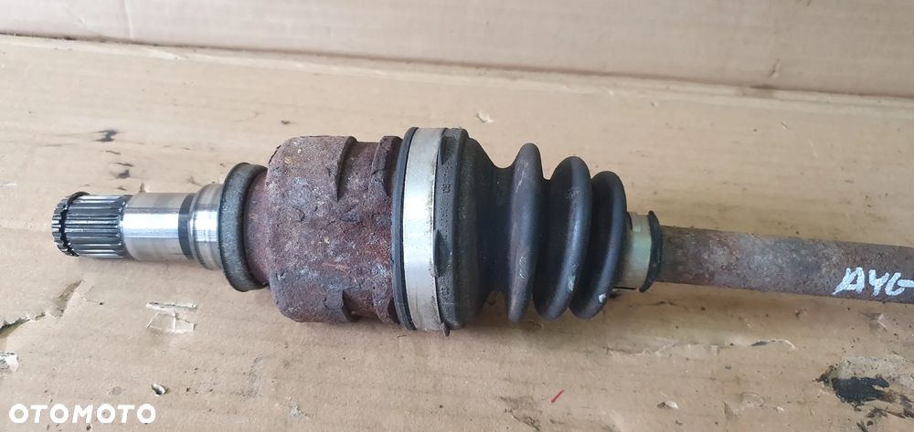 Półoś plewy przód przednia lewa krótka Toyota Aygo I 1.0 - 2