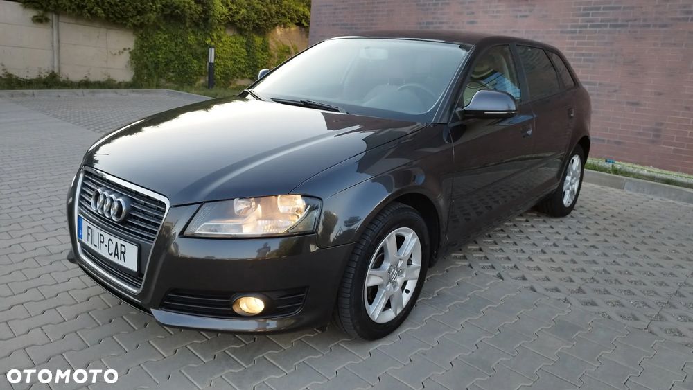 Audi A3 Sportback 1.6 Attraction - 28