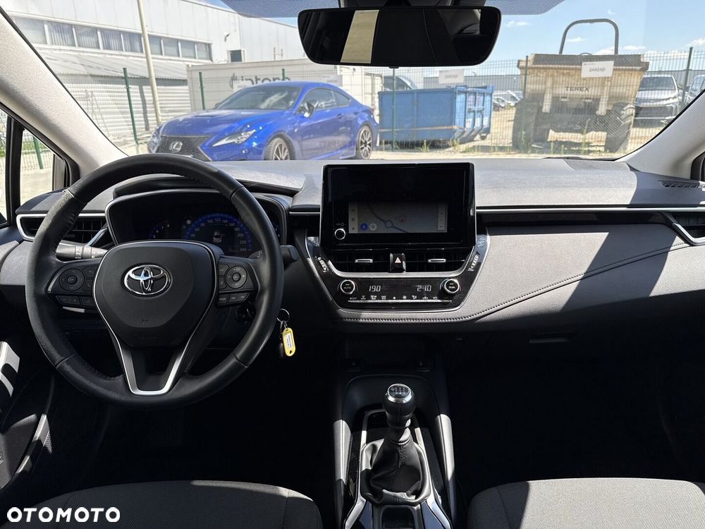 Toyota Corolla 1.5 Comfort - 9
