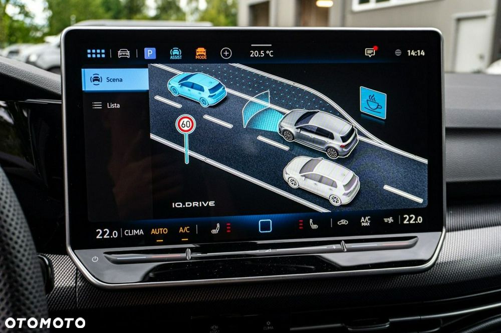 Volkswagen Golf - 34