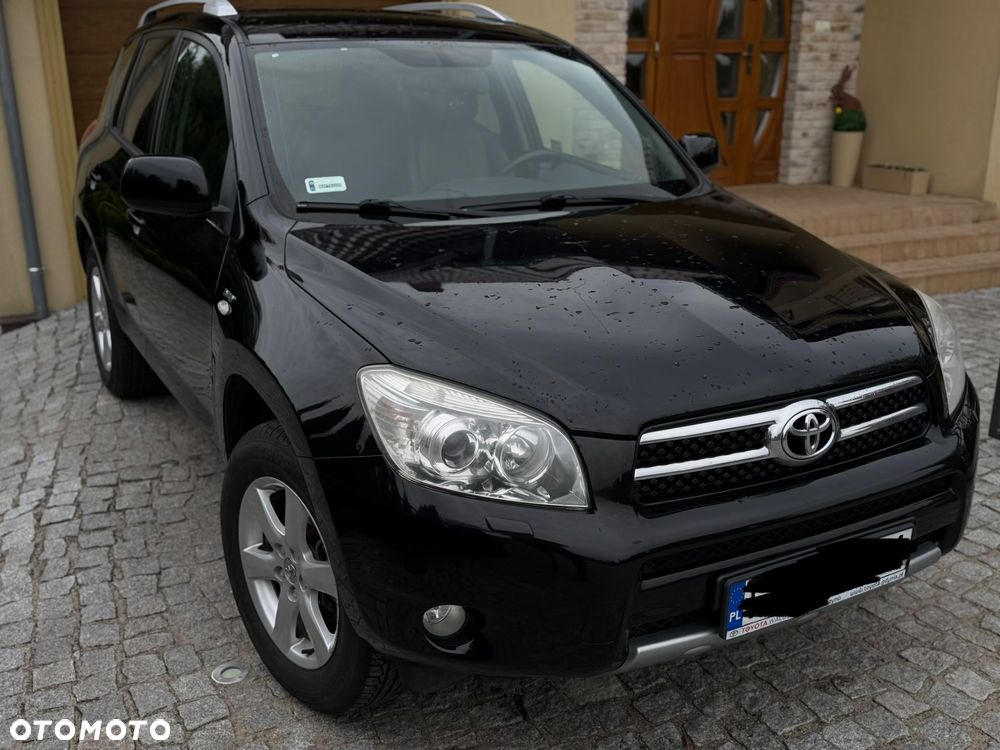 Toyota RAV4 2.2 D-4D Premium - 1
