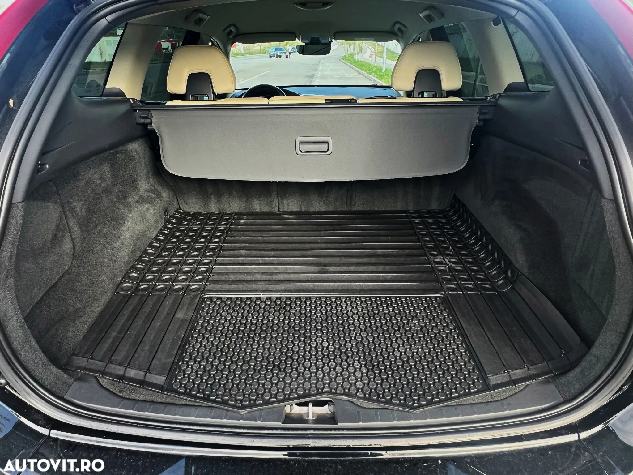 Volvo XC 60 D4AWD Kinetic - 14