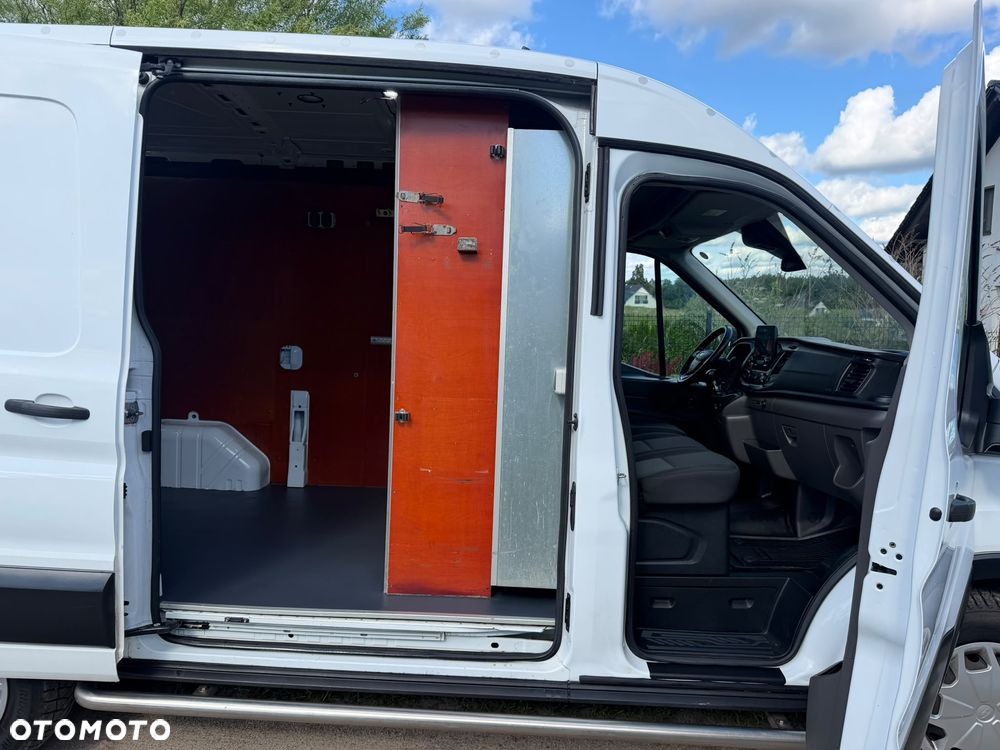 Ford Transit - 9