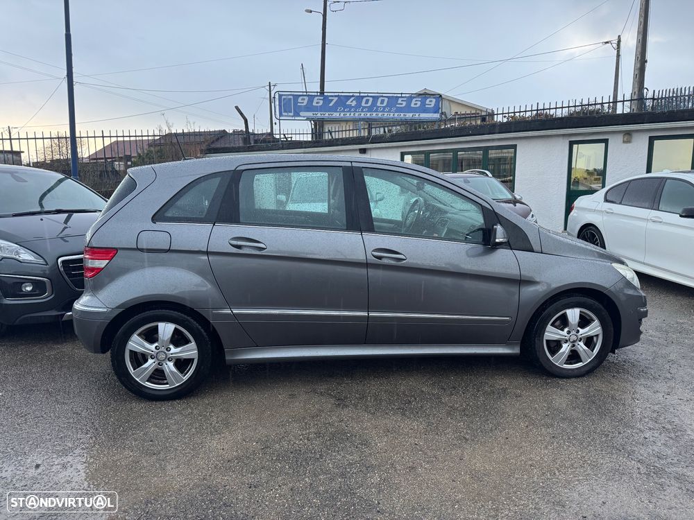 Mercedes-Benz B 180 CDI - 4