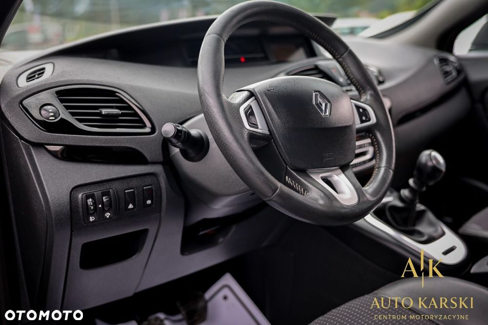 Renault Scenic - 9