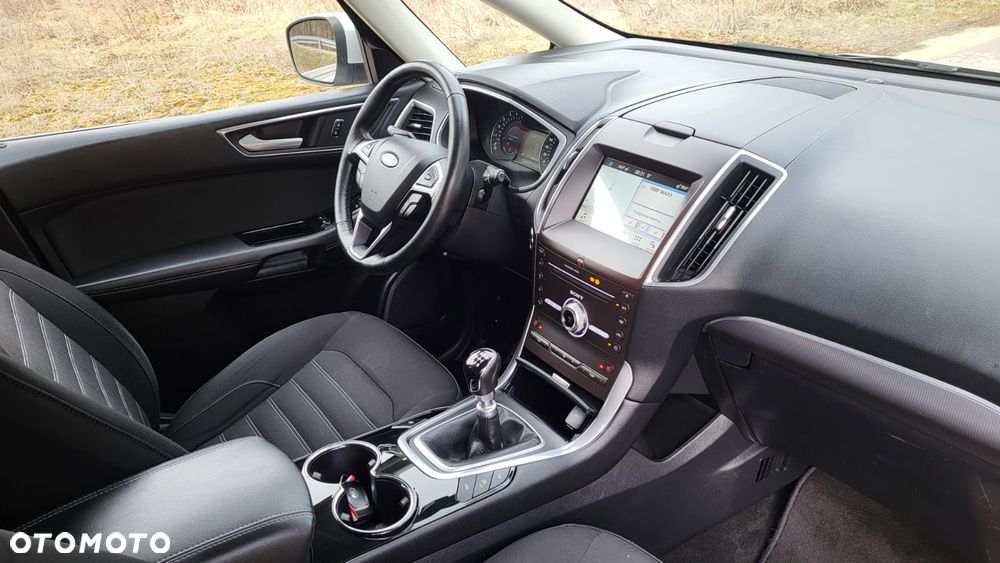 Ford Galaxy 2.0 TDCi Titanium - 32