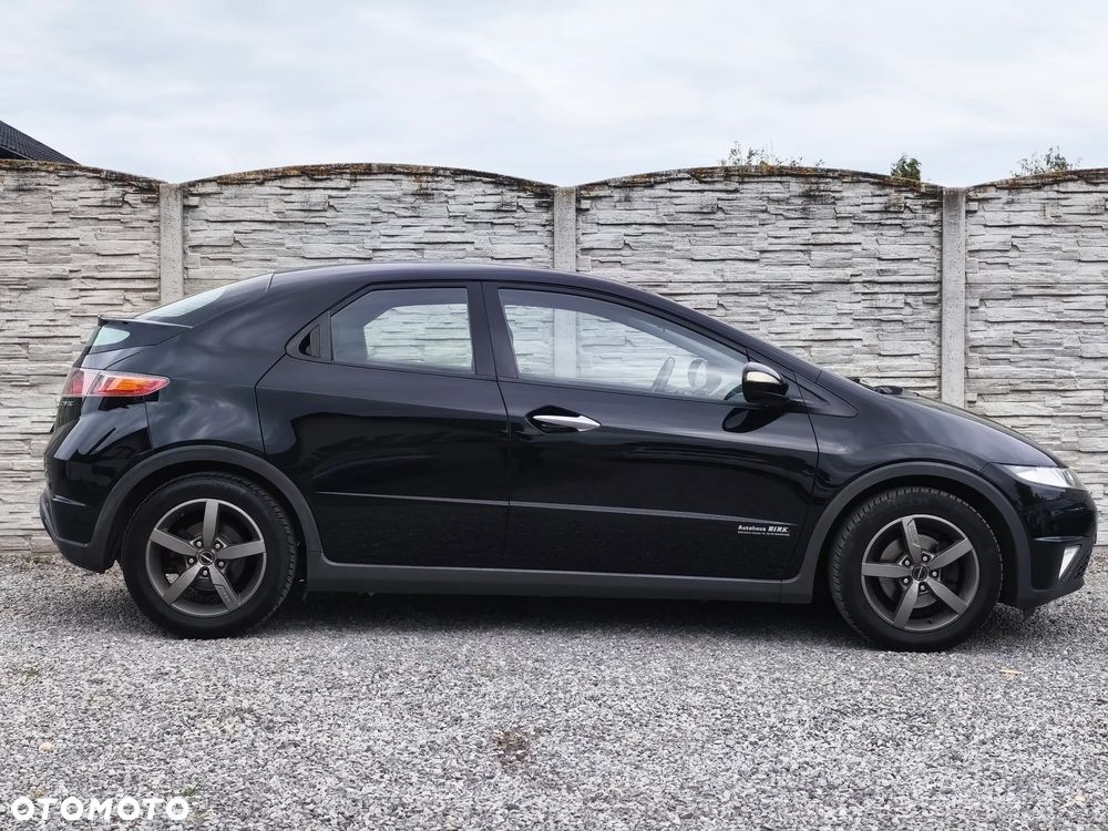 Honda Civic 1.8i-VTEC Sport - 5