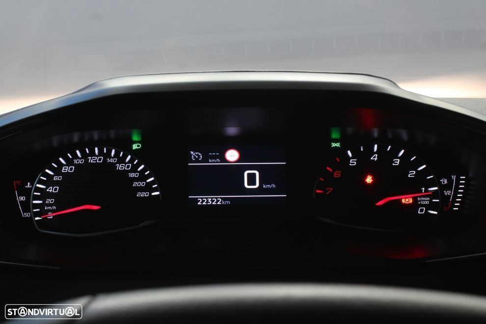 Peugeot 2008 1.2 PureTech Active Pack - 14