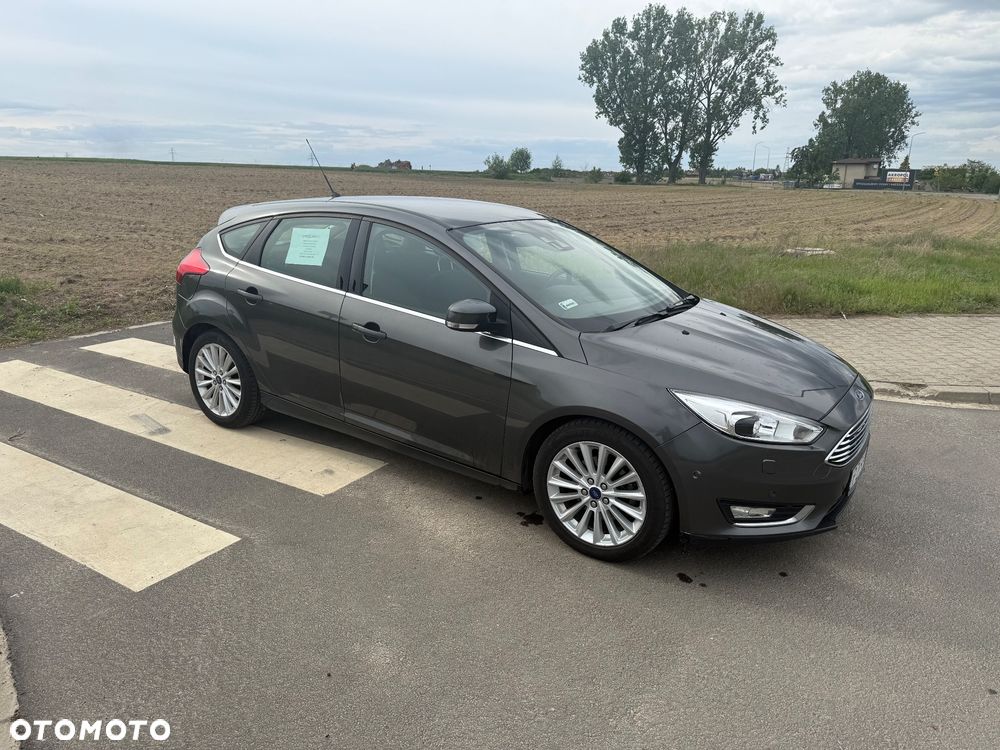 Ford Focus 2.0 TDCi Titanium ASS - 4