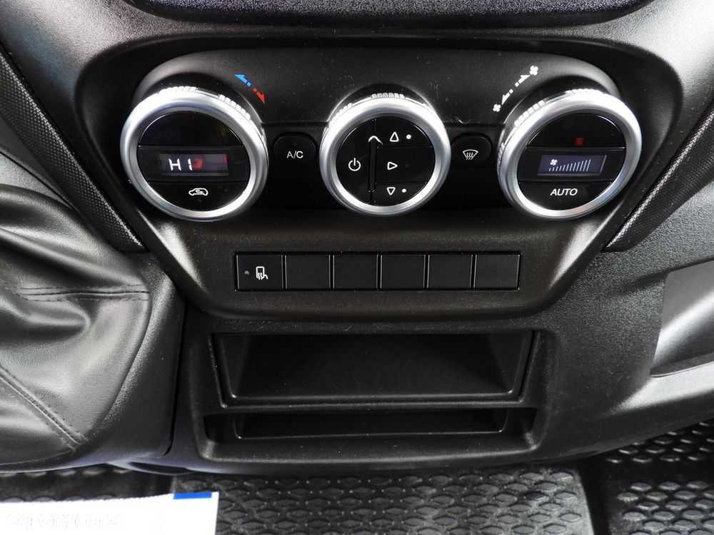 Iveco DAILY 35S16 KONTENER WINDA 8 PALET TEMPOMAT KLIMATYZACJA BLIŹNIACZE KOŁA  160KM - 37