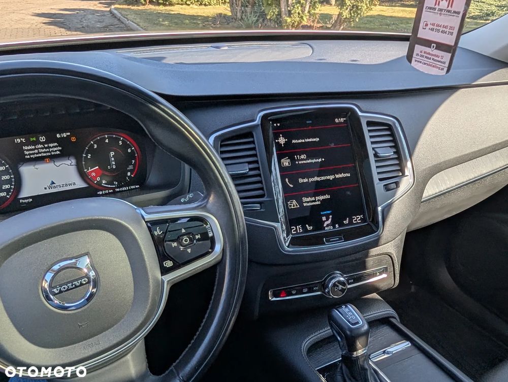 Volvo XC 90 - 22
