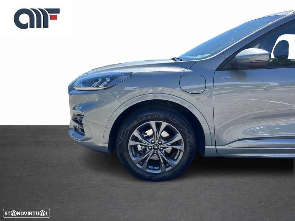 Ford Kuga - 10