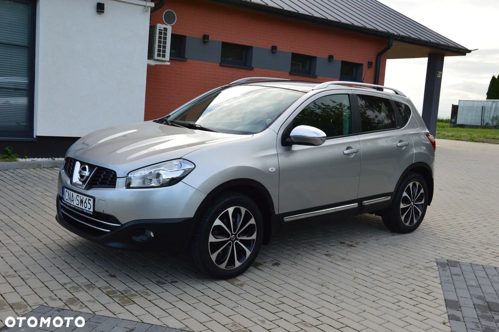 Nissan Qashqai - 2