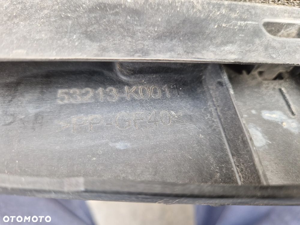 Pas przedni górny Yaris Cross - 4