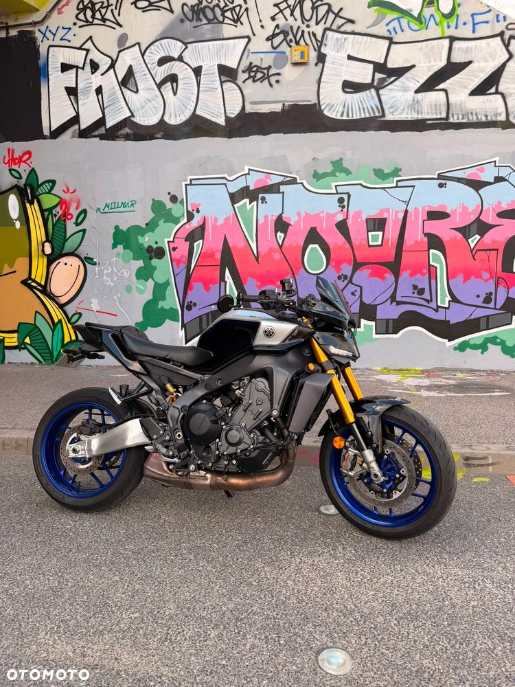 Yamaha MT - 9