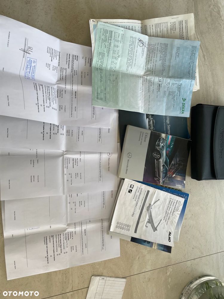 Mercedes-Benz Klasa C 180 (BlueEFFICIENCY) 7G-TRONIC Avantgarde - 25