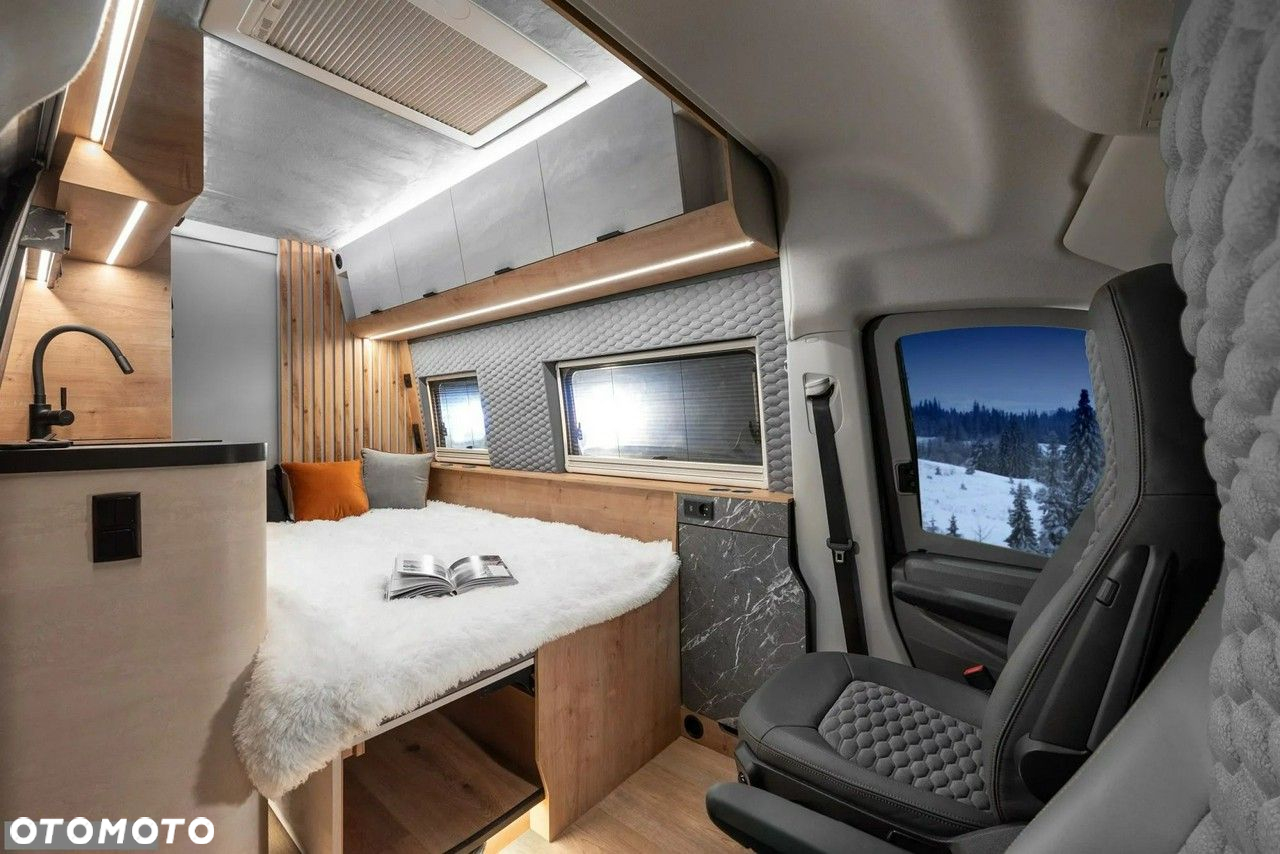Globe-Traveller Falcon 2XS NOWY 2OS 177KM AUTOMAT FV23% WCC - 20