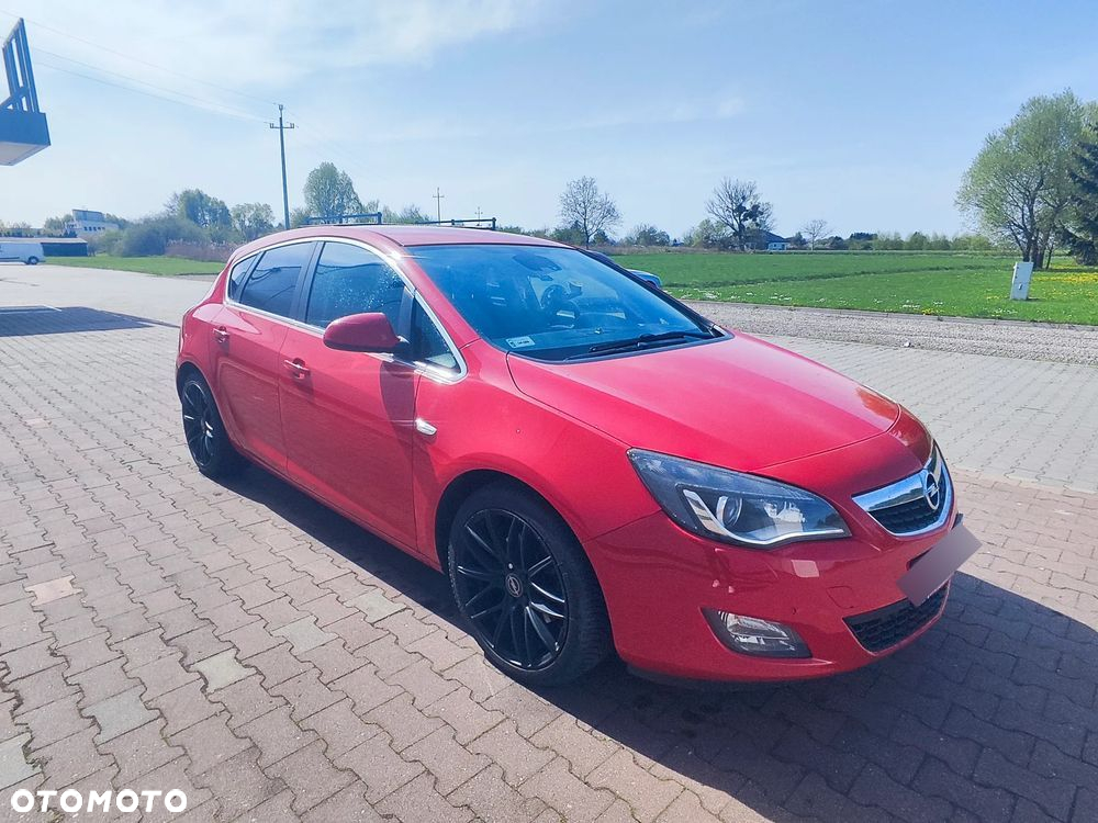 Opel Astra IV 1.6 T Cosmo - 5