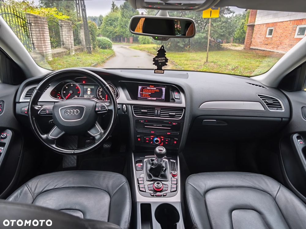 Audi A4 Avant 2.0 TDI DPF Ambiente - 10