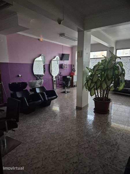 Trespasse de salão de Cabeleireiro - Grande imagem: 5/10