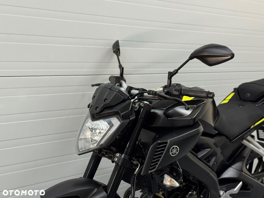 Yamaha MT - 19