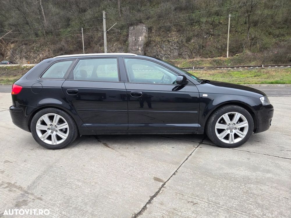 Audi A3 2.0 TDI Sportback DSG Attraction - 6