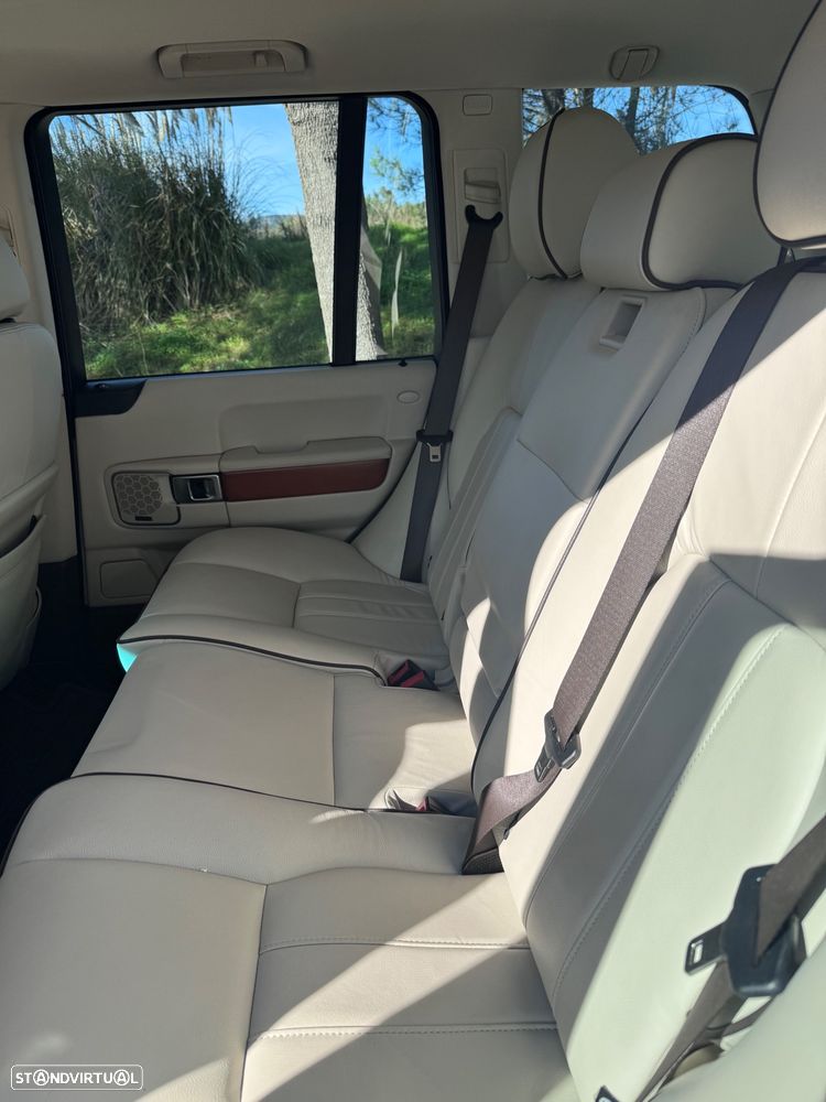 Land Rover Range Rover 4.4 TdV8 Vogue - 12