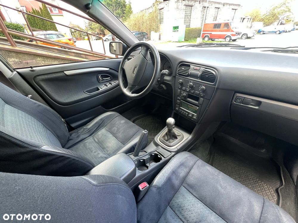 Volvo V40 - 10