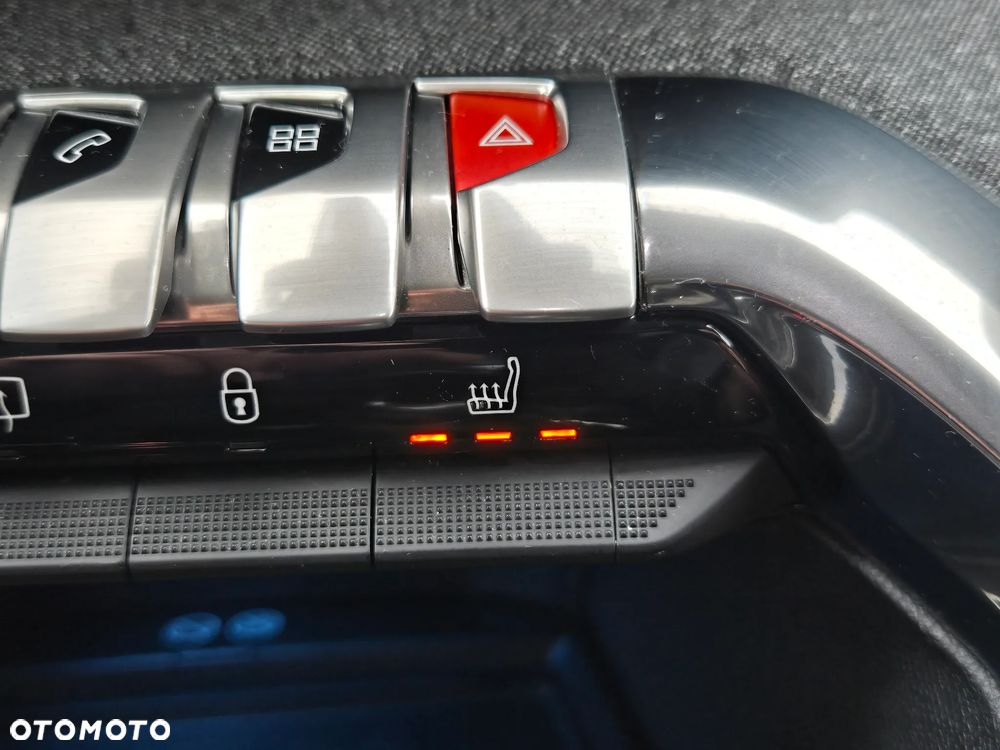 Peugeot 3008 BlueHDi 150 Stop & Start Allure - 30
