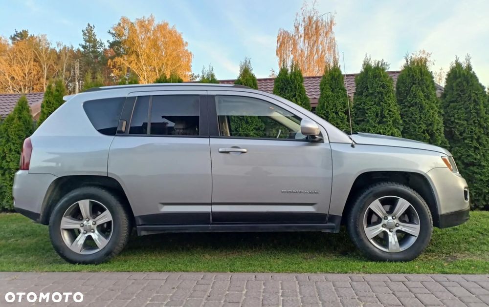 Jeep Compass 2.4I 4x4 Automatik Limited - 11