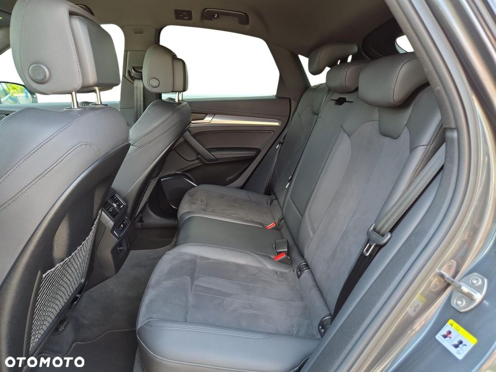 Audi Q5 Sportback - 25