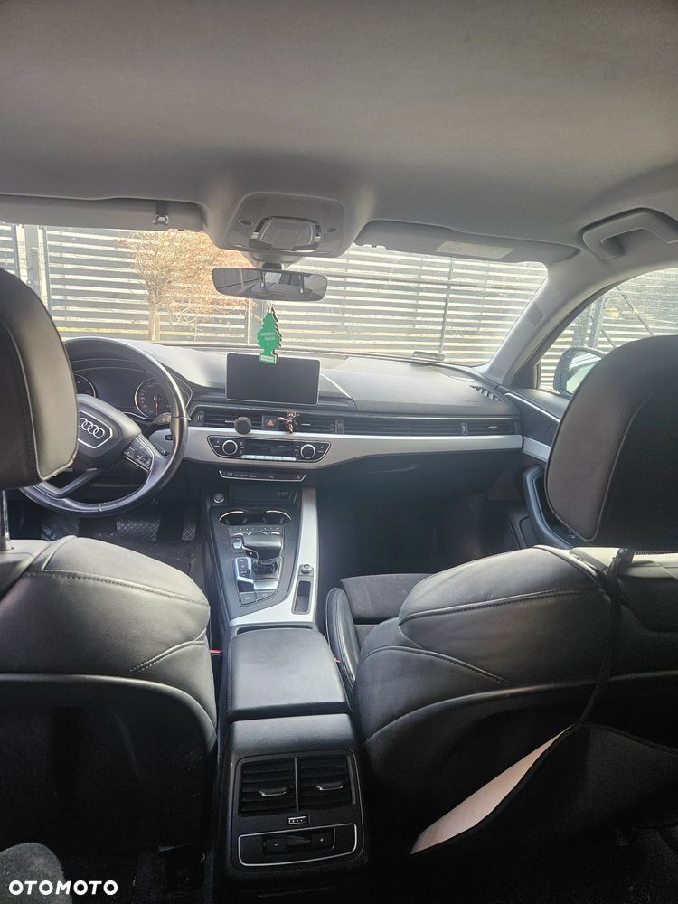 Audi A4 Avant 2.0 TDI S tronic - 11