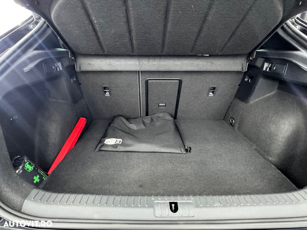 Cupra Formentor VZ 1.4 e-Hybrid DSG Tribe Edition - 33