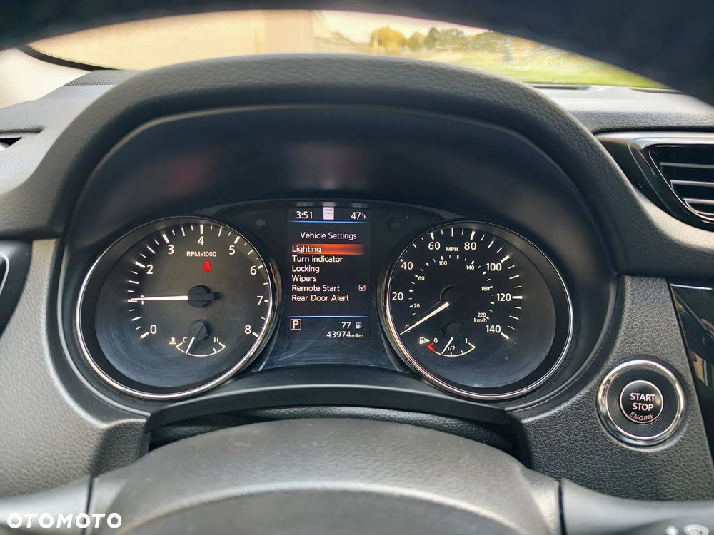 Nissan Rogue - 22