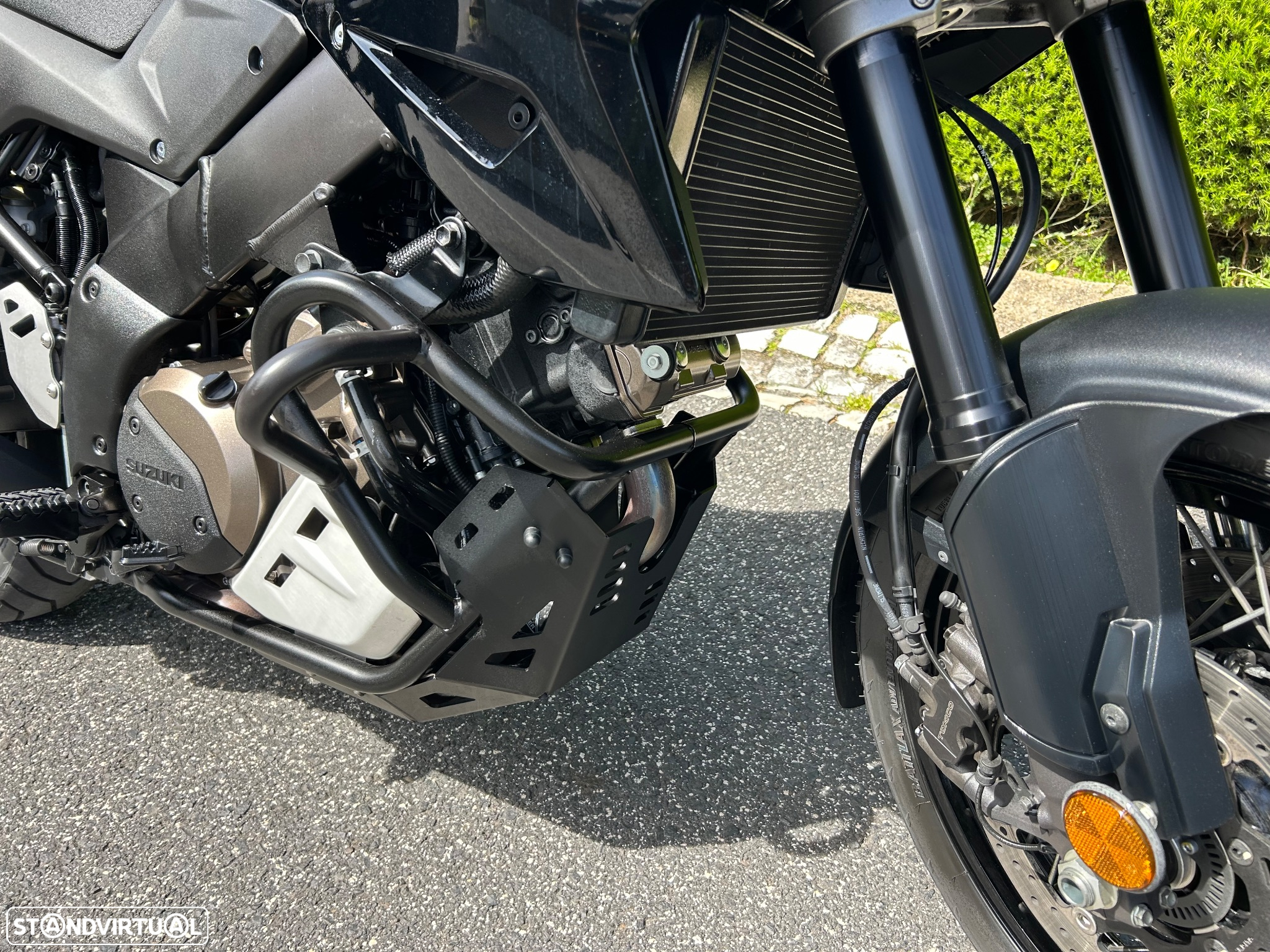 Suzuki DL V Strom 1050 de - 27